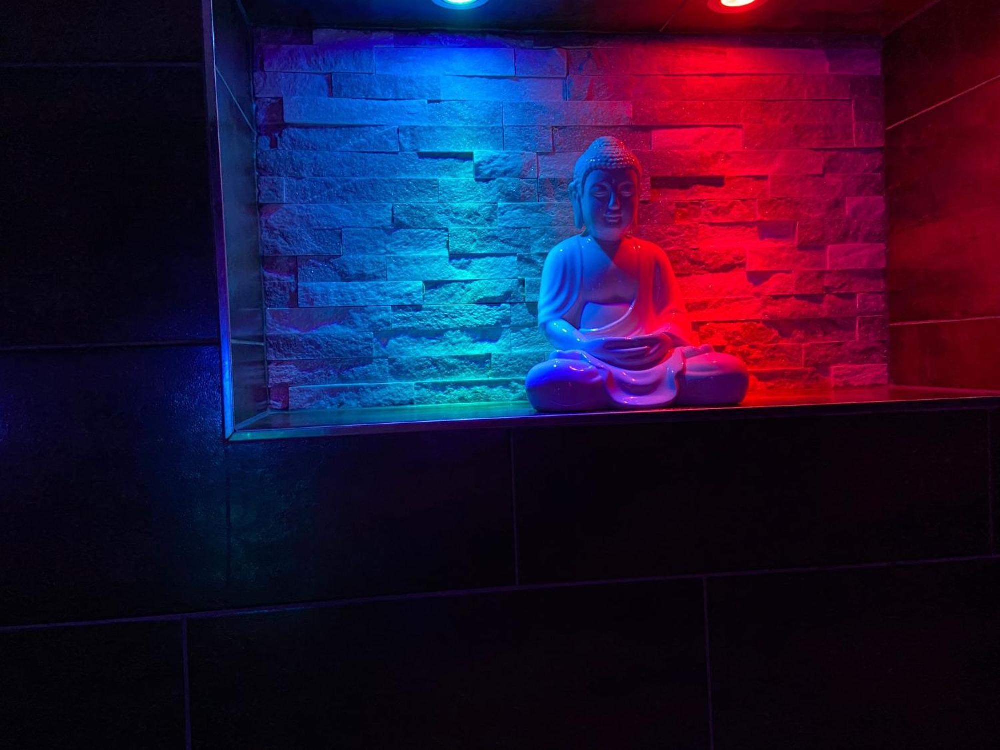 Thailand Lounge Whirlpool Sauna Spa Apartment Гистхахт Екстериор снимка